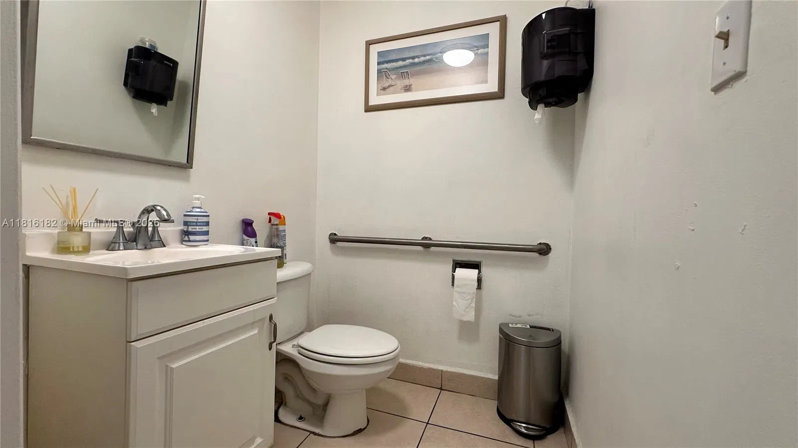 Profitable Nail Salon with Turnkey Operations