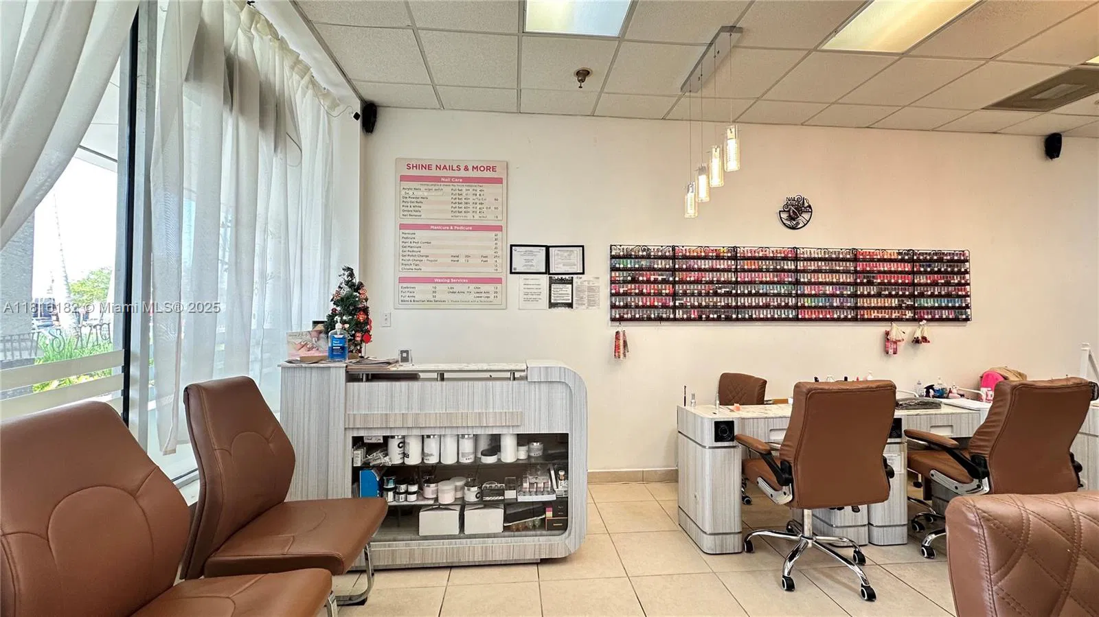 Profitable Nail Salon with Turnkey Operations
