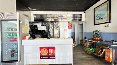 Established South Florida Restaurant with a Loyal Following