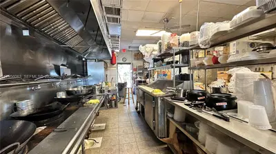 Established South Florida Restaurant with a Loyal Following