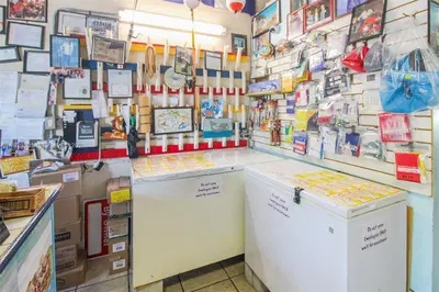 Established Specialty Food Store with Loyal Customer Base