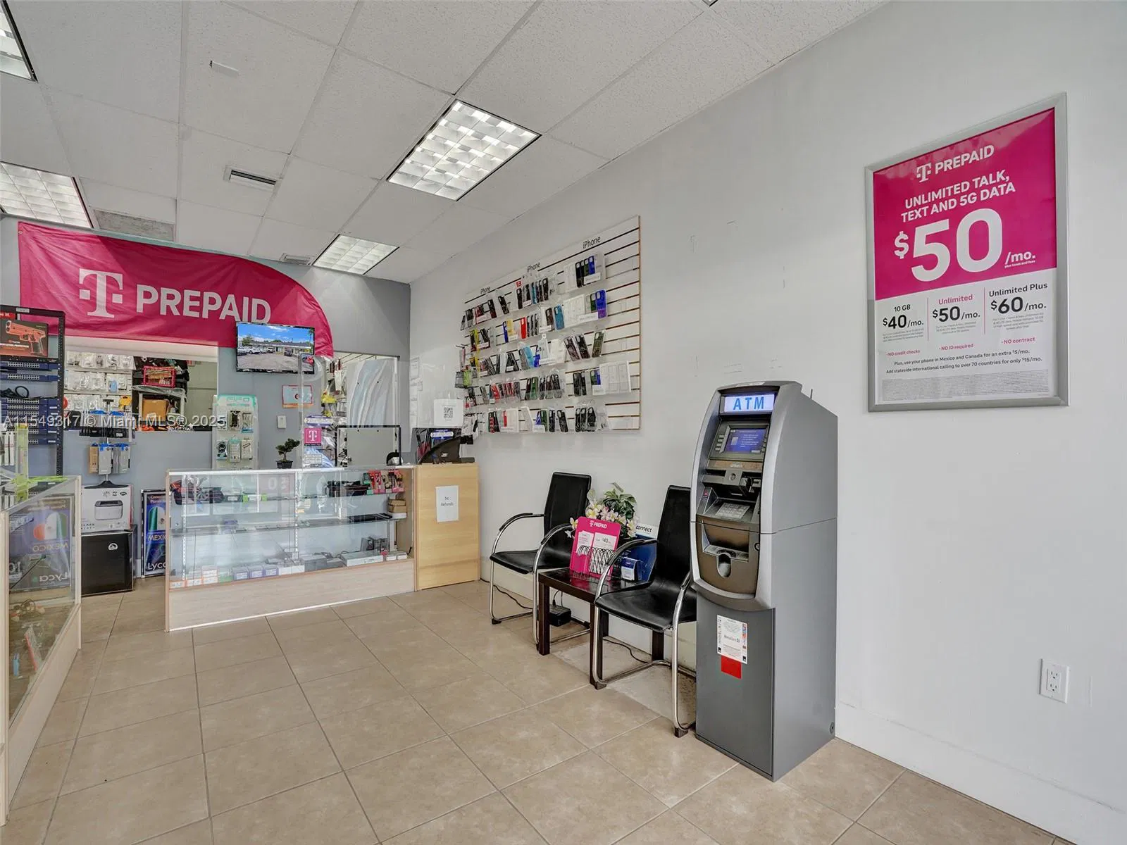 Thriving Electronics Repair Shop with Strong Local Presence