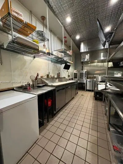 Complete Restaurant Equipment Package with Prime Visibility