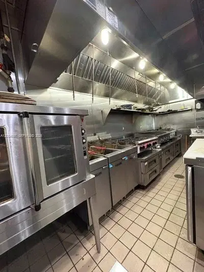 Complete Restaurant Equipment Package with Prime Visibility
