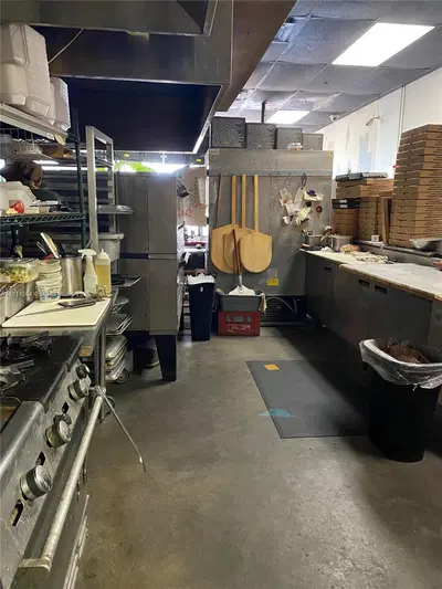 Beloved Artisan Pizzeria with High Foot Traffic Location