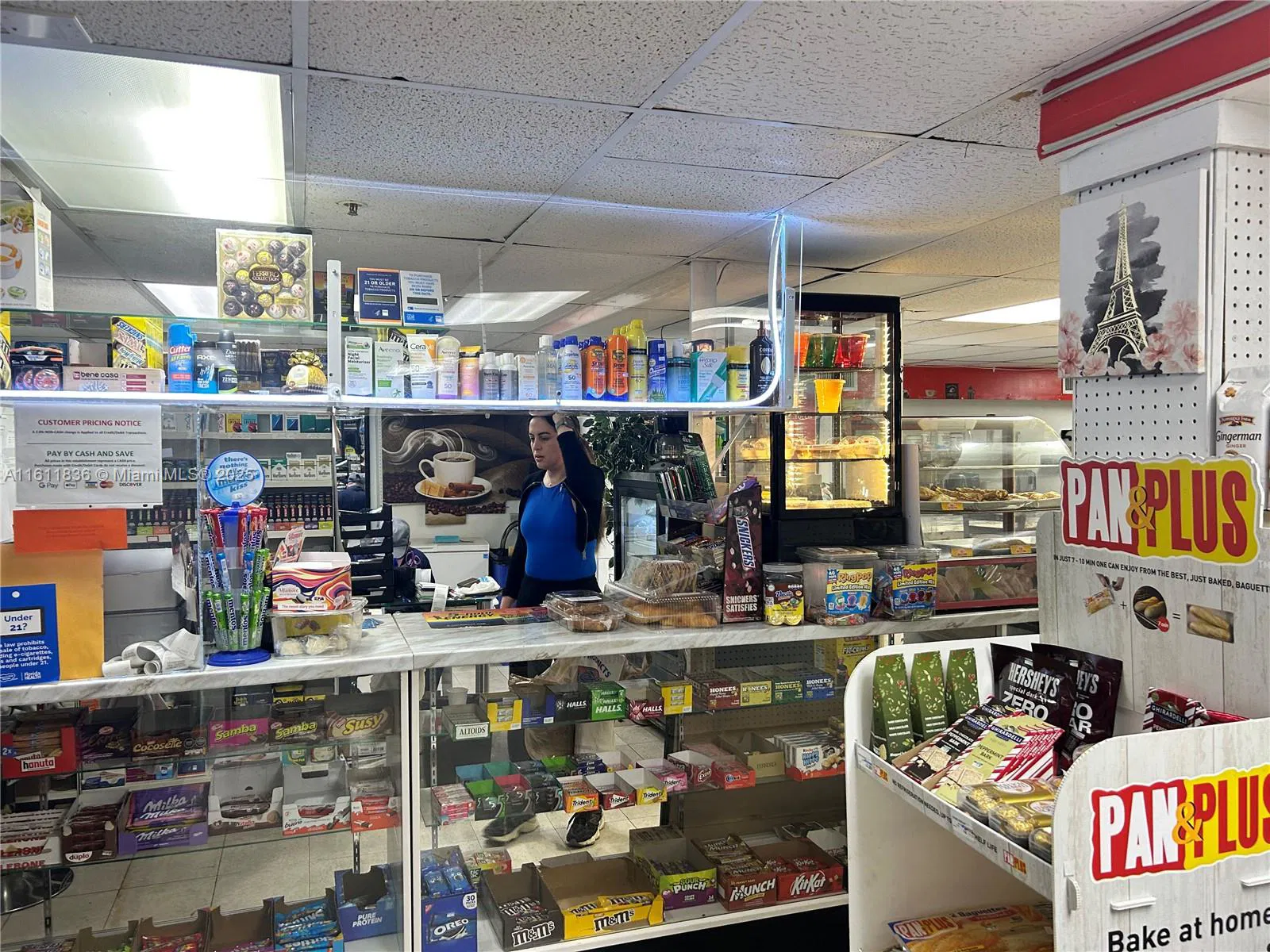 Established Neighborhood Supermarket with Loyal Customer Base