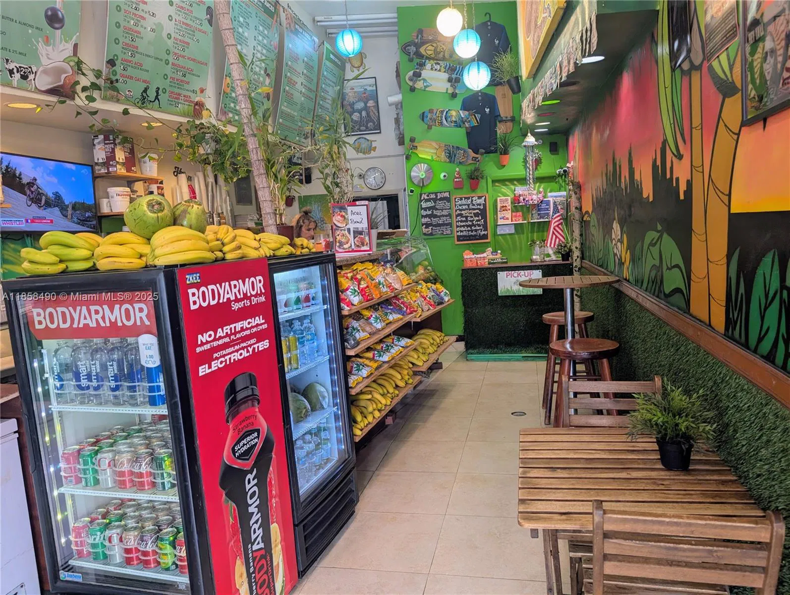 Established Juice Bar with Community Recognition