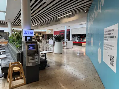 Established Franchise Restaurant with Prime Mall Location