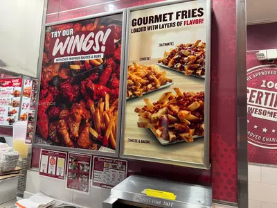 Established Franchise Restaurant with Prime Mall Location