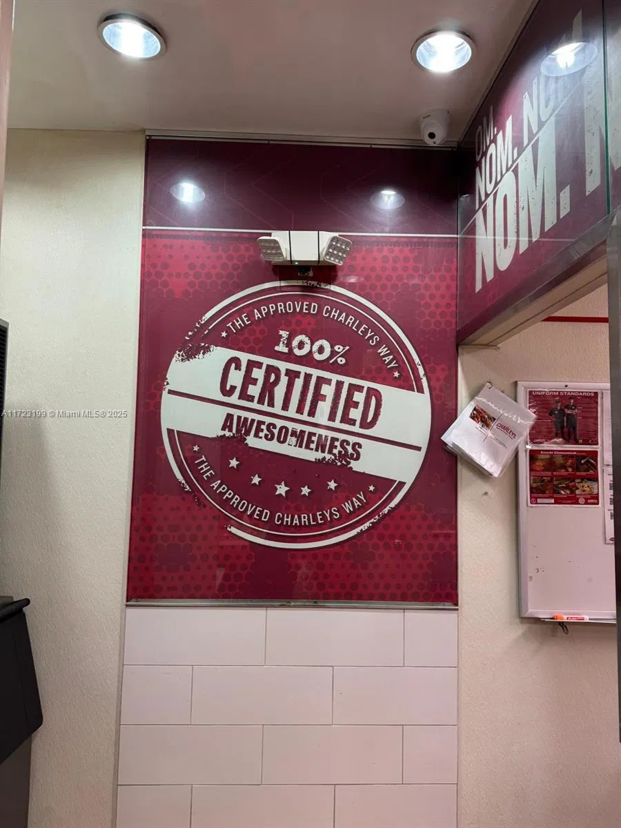 Established Franchise Restaurant with Prime Mall Location