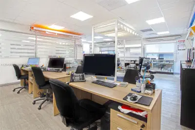 Profitable Custom Window Treatment Manufacturer with Loyal Clientele