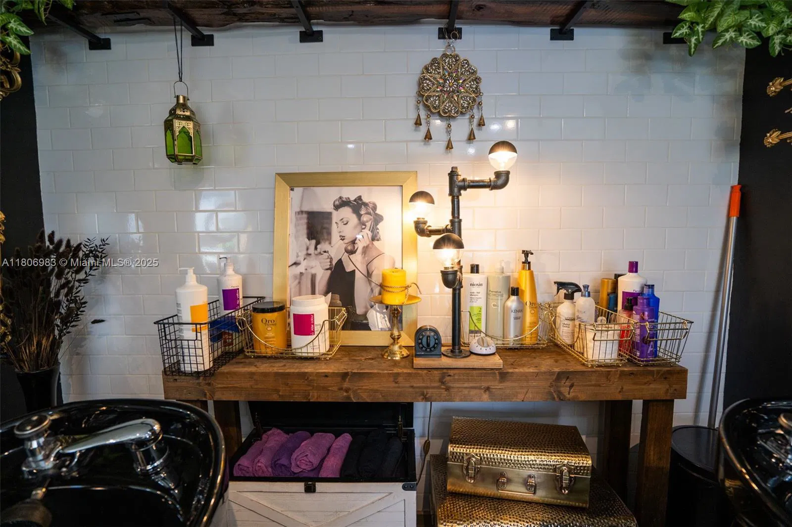 Turnkey Hair Salon in a High Traffic Location