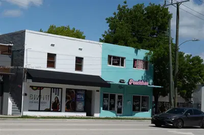 Turnkey Hair Salon in a High Traffic Location
