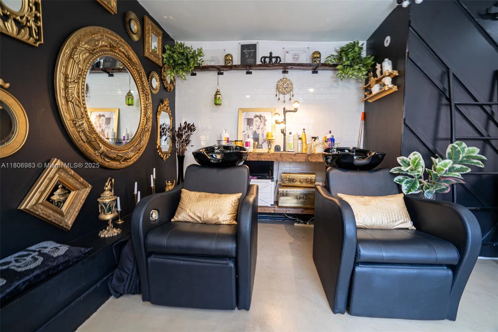 Turnkey Hair Salon in a High Traffic Location