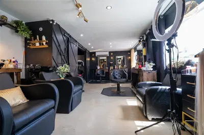Turnkey Hair Salon in a High Traffic Location