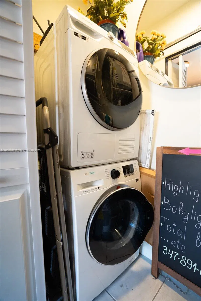 Turnkey Hair Salon in a High Traffic Location