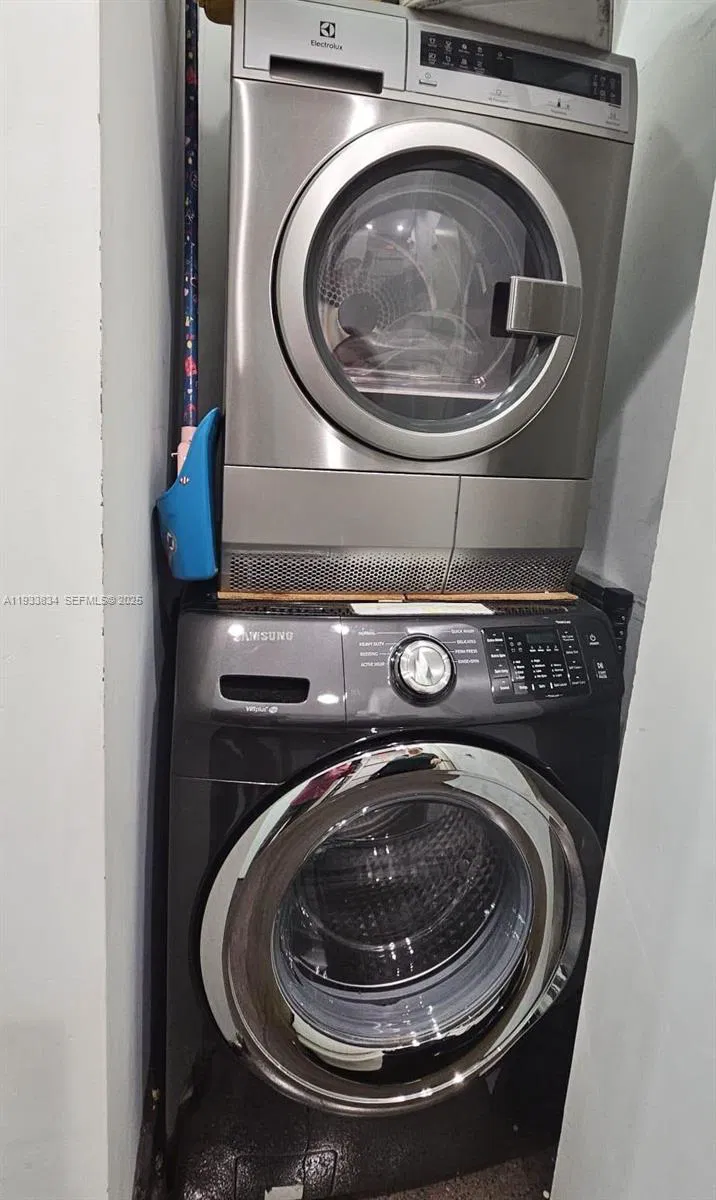 Profitable Hair Salon  Barber Shop with Strong Growth Potential