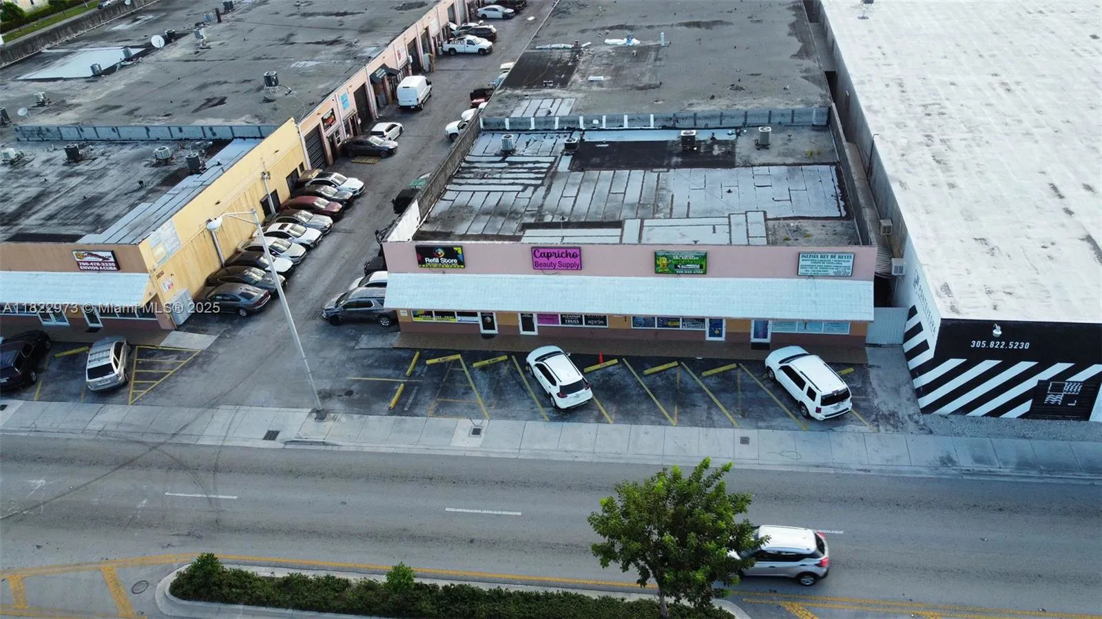 Turnkey Hair Salon and Barber Shop with High Visibility