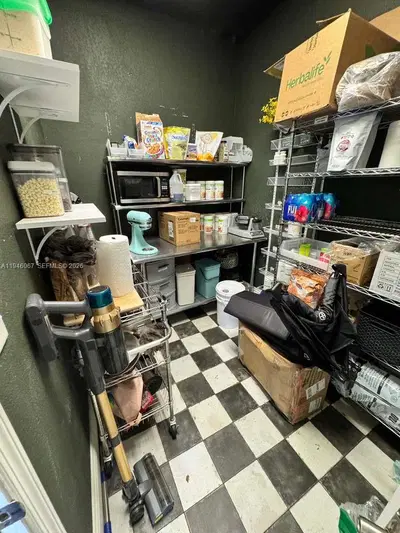 Profitable Protein Shake Business with Loyal Customer Base