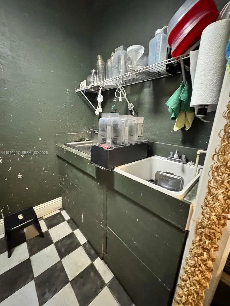 Profitable Protein Shake Business with Loyal Customer Base