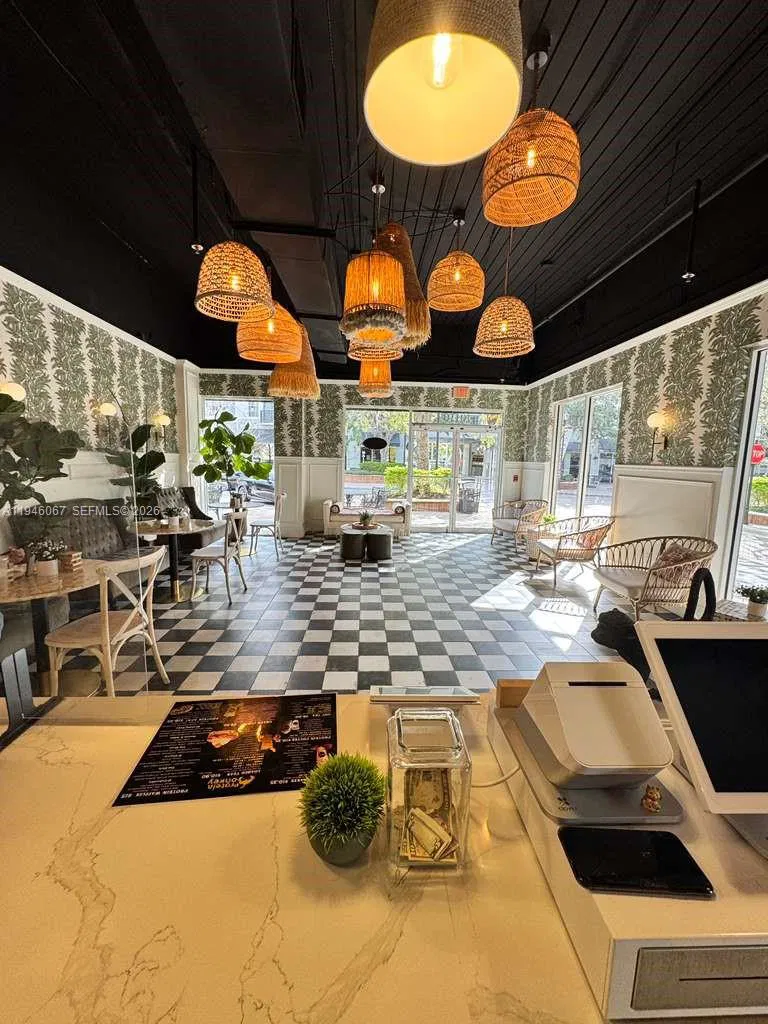 Profitable Protein Shake Business with Loyal Customer Base