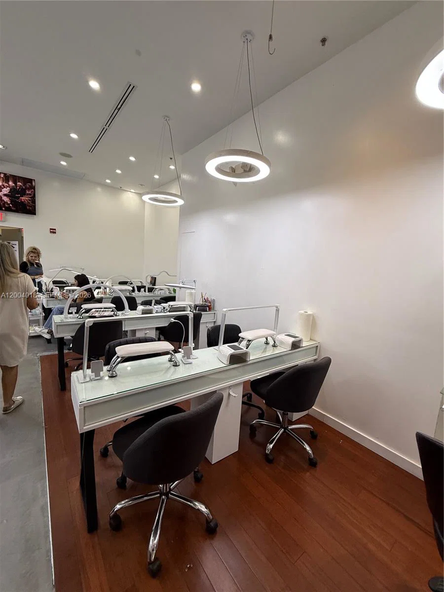 Established Beauty Salon with Multiple Revenue Streams