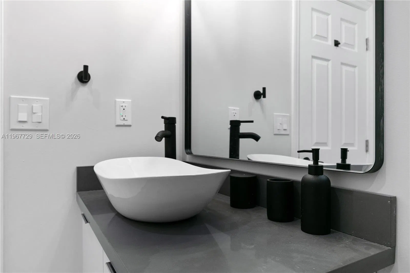 Profitable Turnkey Airbnb with Strong Year Round Demand