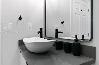 Profitable Turnkey Airbnb with Strong Year Round Demand