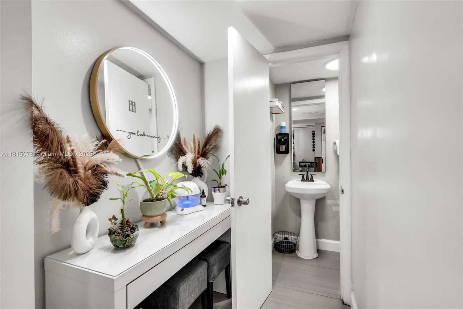 Premier Luxury Beauty Salon with Turnkey Operations