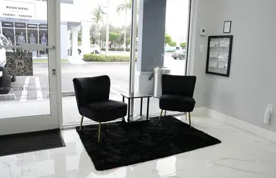 Thriving Hair Salon with Turnkey Operations