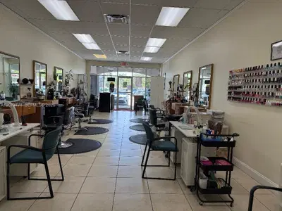 Thriving Beauty and Nail Salon with Prime Location
