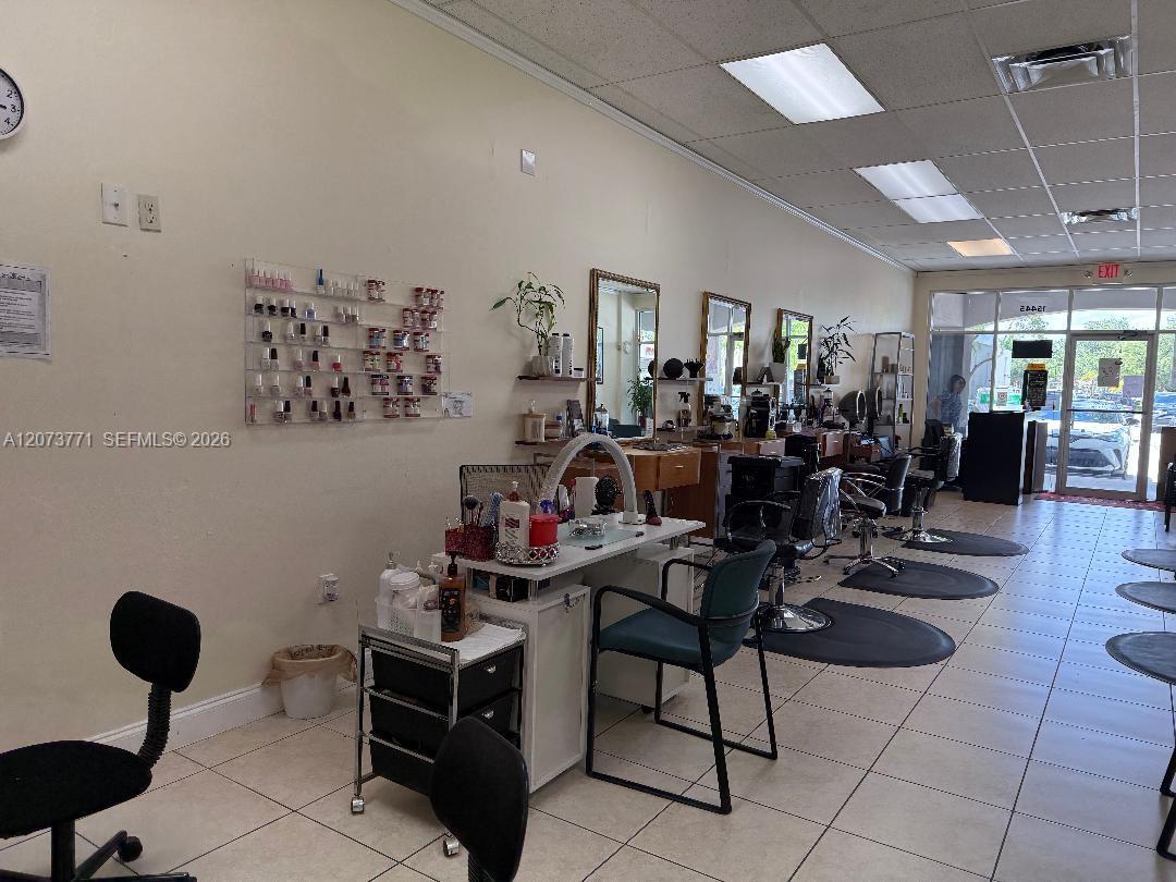 Thriving Beauty and Nail Salon with Prime Location