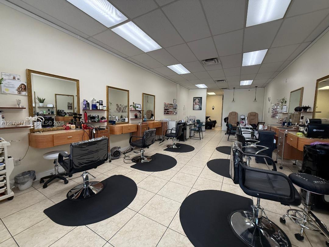Thriving Beauty and Nail Salon with Prime Location