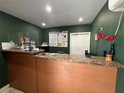 Established Semi Truck Repair with Loyal Client Base