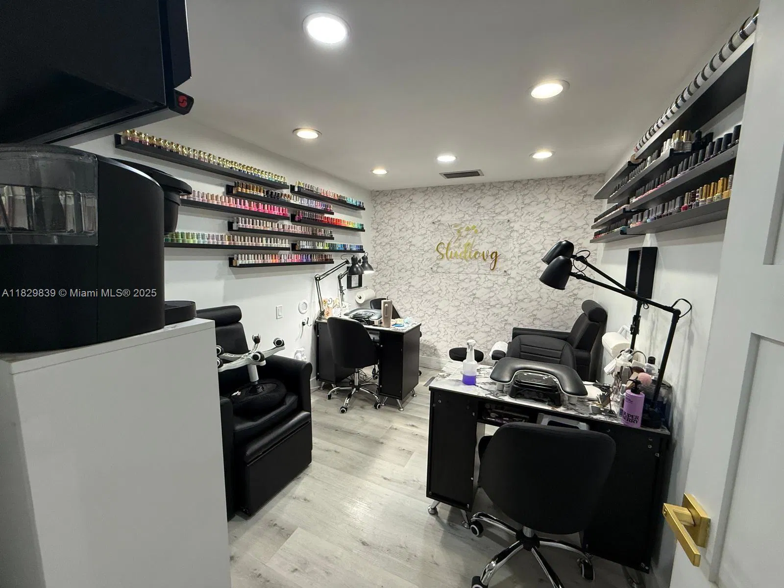 Established Spa and Hair Salon with Loyal Clientele