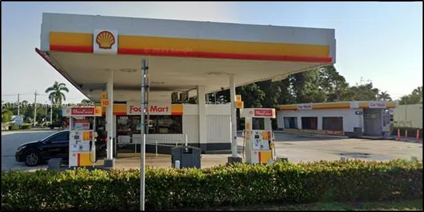 Profitable Gas Station with High Volume Food Mart