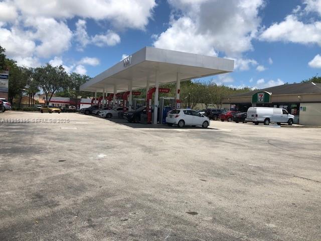Profitable 7 Eleven Franchise with High Traffic Prime Location