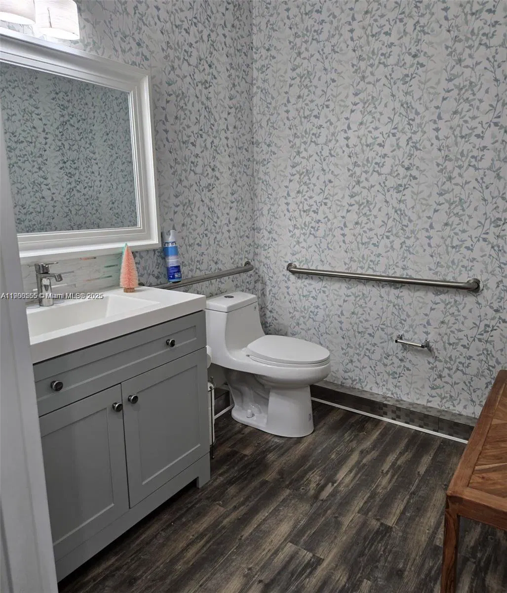 Turnkey Spa with Established Clientele