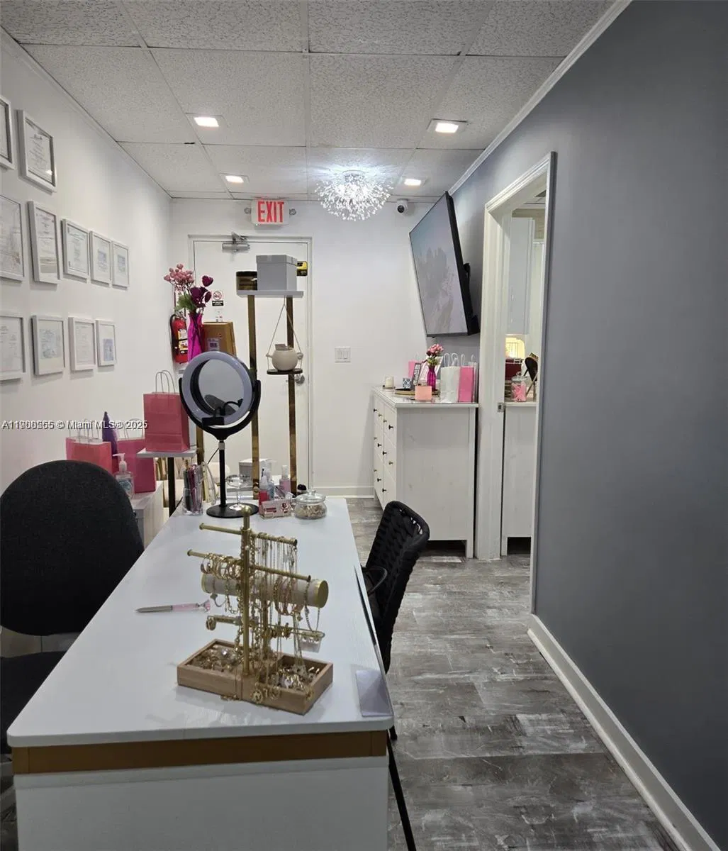 Turnkey Spa with Established Clientele