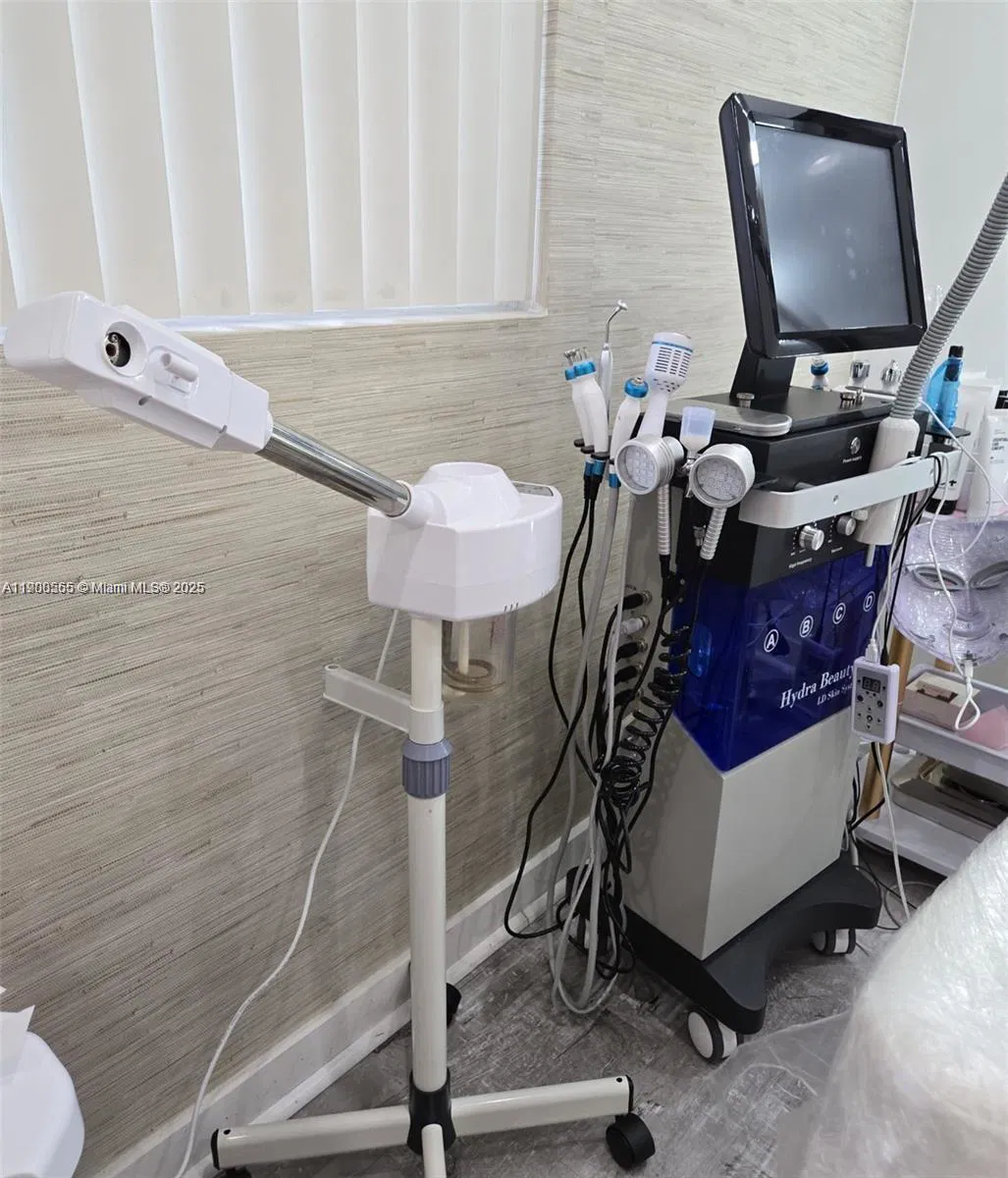 Turnkey Spa with Established Clientele