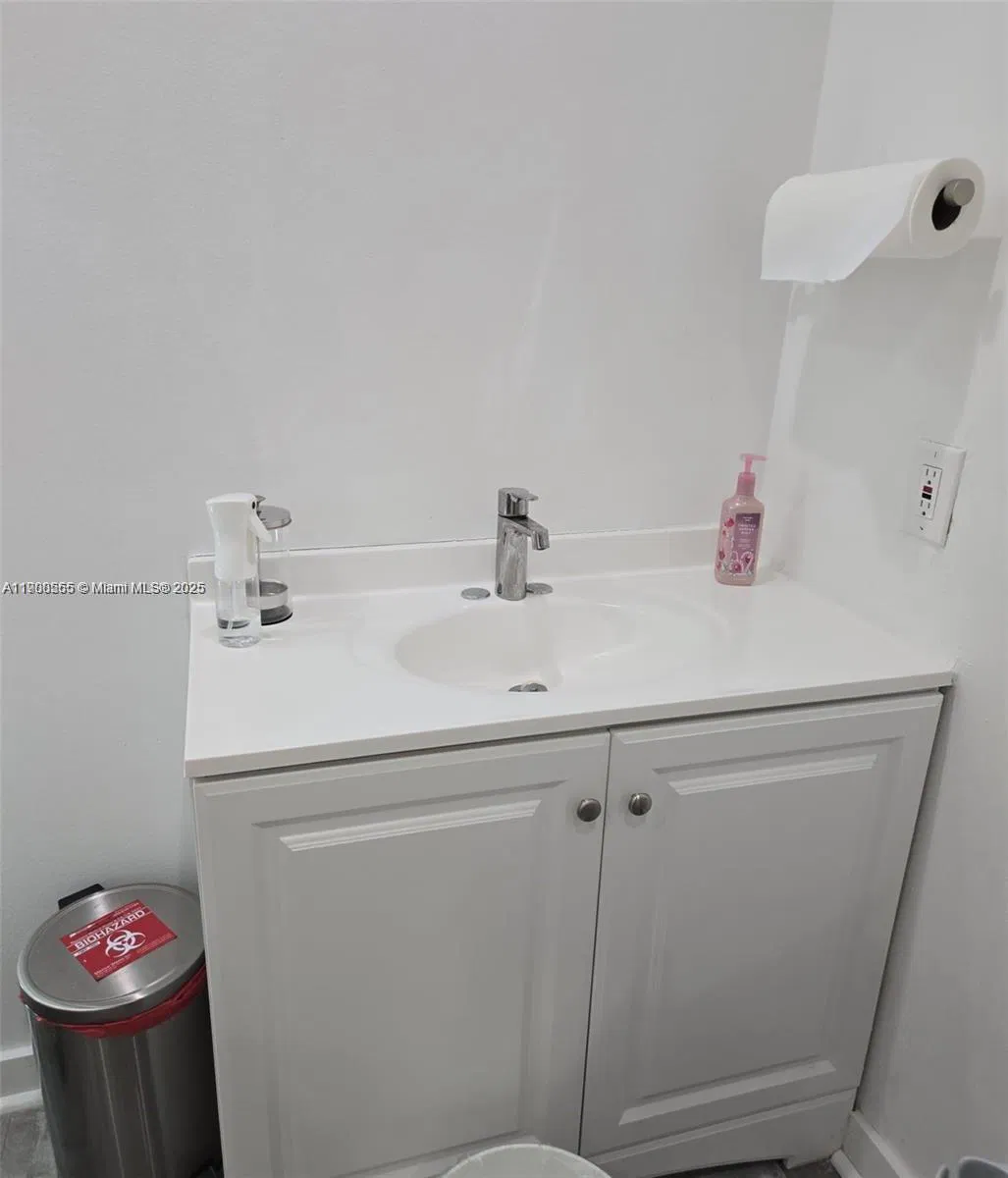 Turnkey Spa with Established Clientele