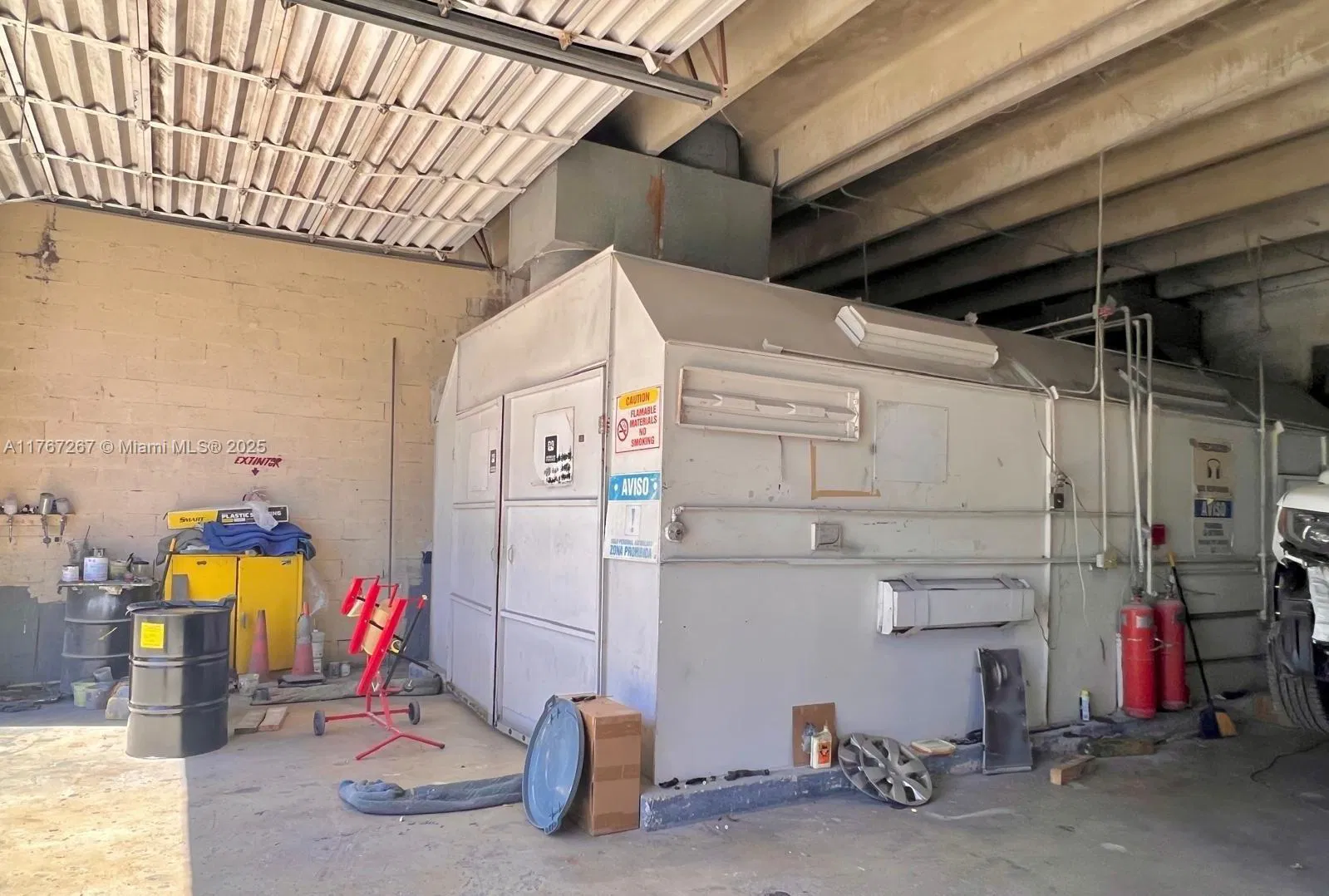 Turnkey Auto Body Shop with Established Dealership Relationships