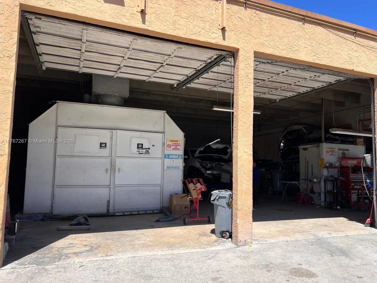 Turnkey Auto Body Shop with Established Dealership Relationships