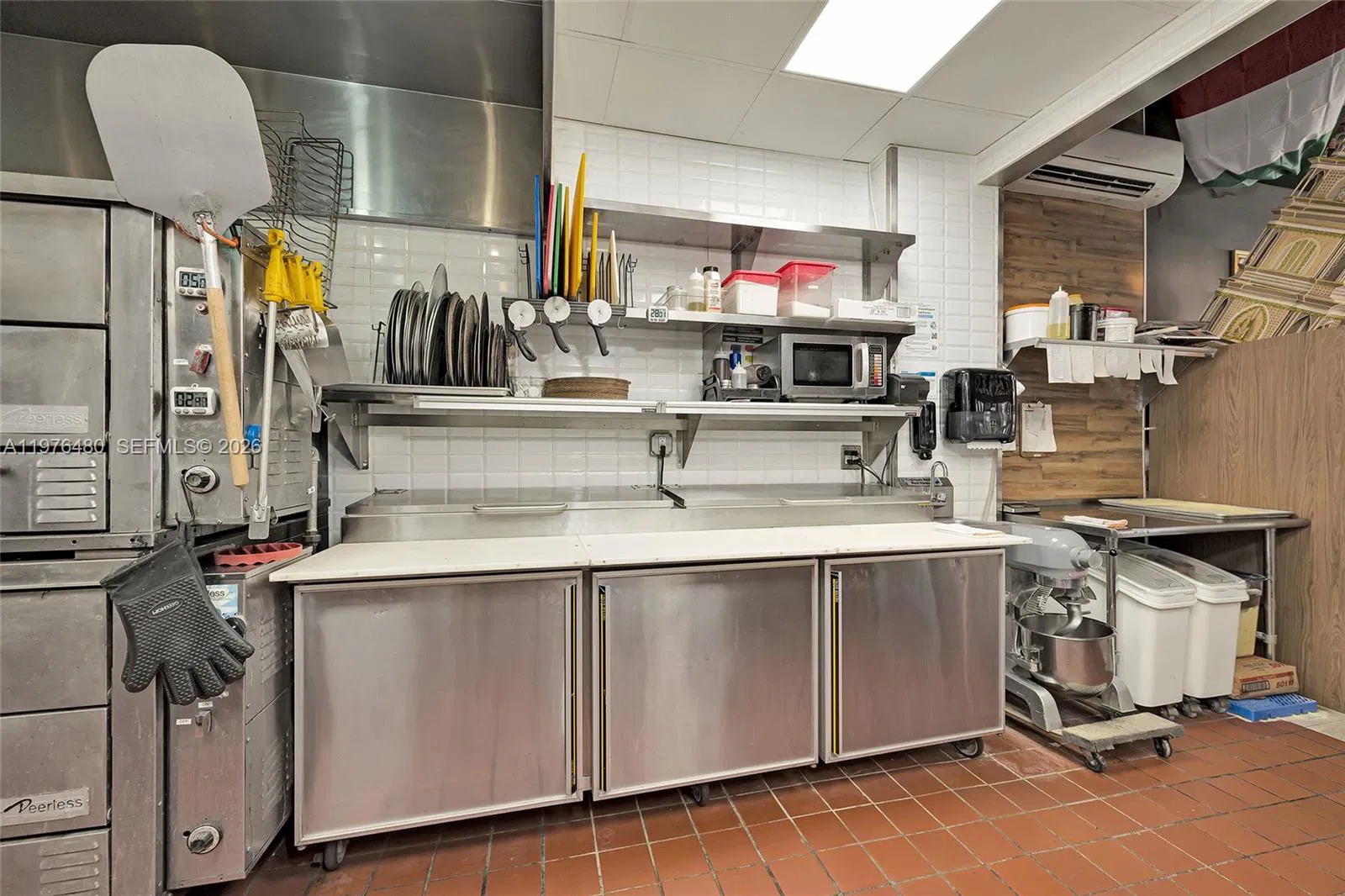 Turnkey Pizzeria with Prime Location and Growth Potential