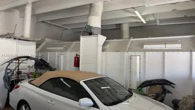Established Auto Body Repair with Active Dealer License