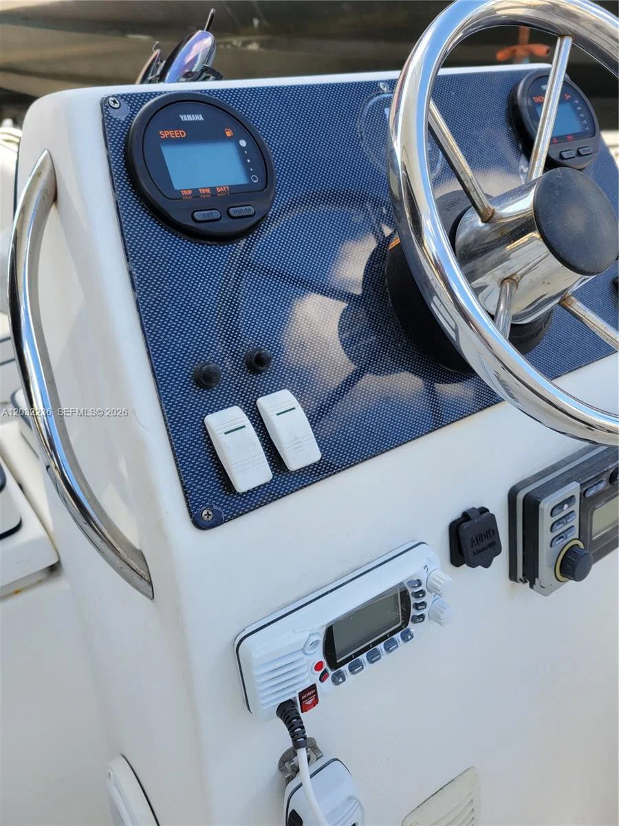 Established Mobile Marine Service with Active Luxury Vessel Clientele