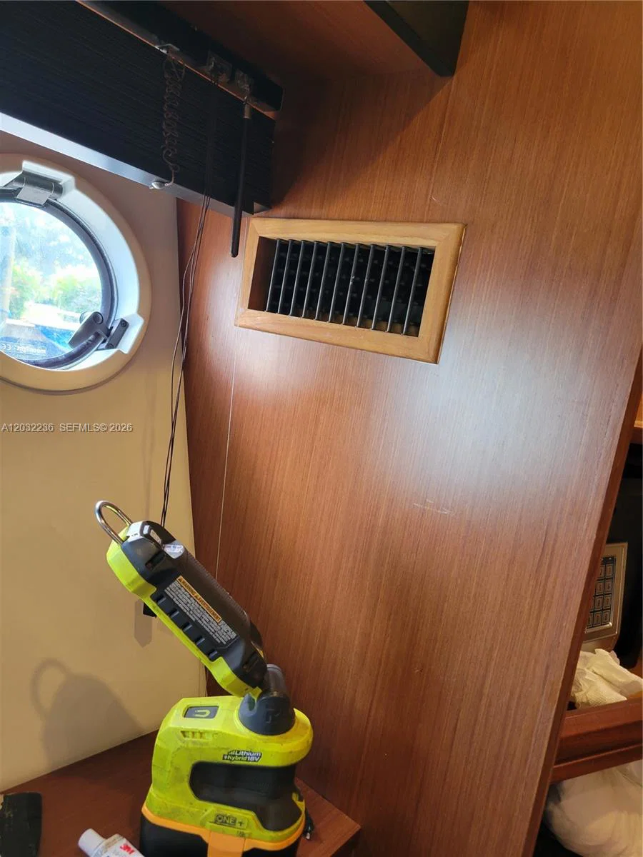 Established Mobile Marine Service with Active Luxury Vessel Clientele