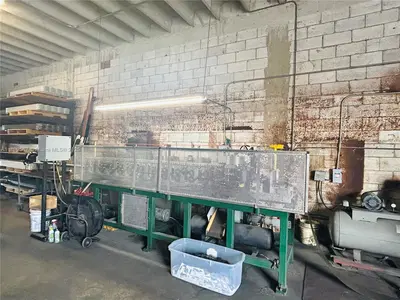 Established Aluminum Fence and Gate Manufacturer with Turnkey Operations