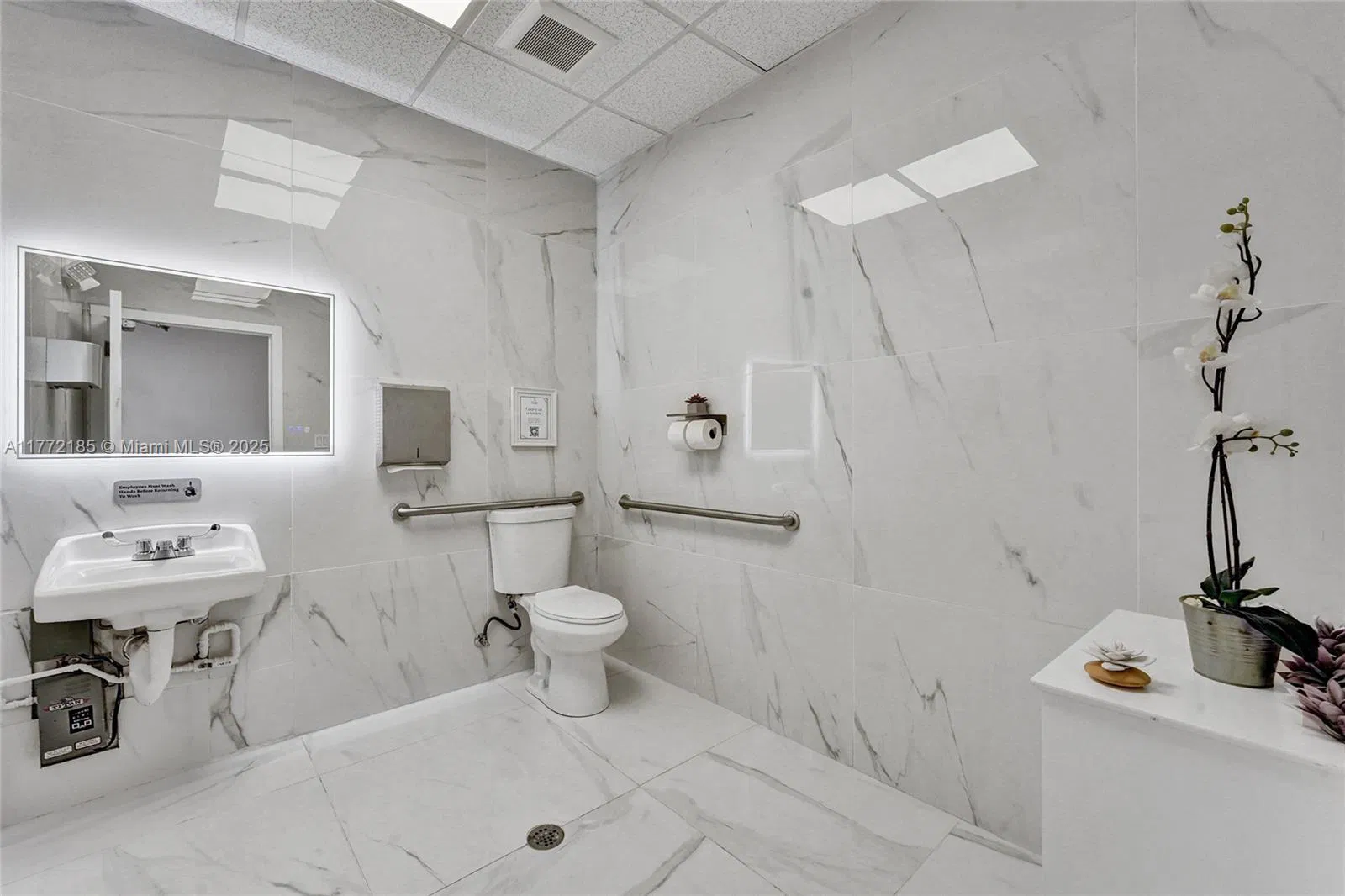 Thriving Beauty Spa with Loyal Clientele