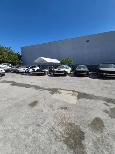 Complete Automotive Body Shop Equipment and Real Estate Package